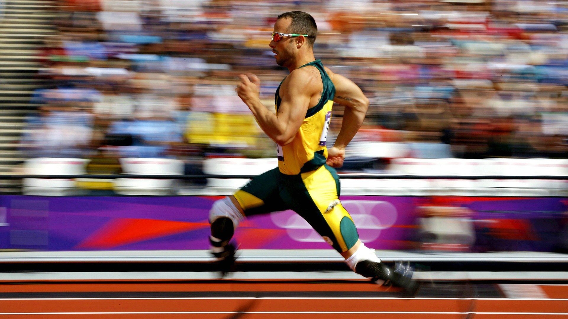 开云体育官网上-男子200自赛场掀高潮